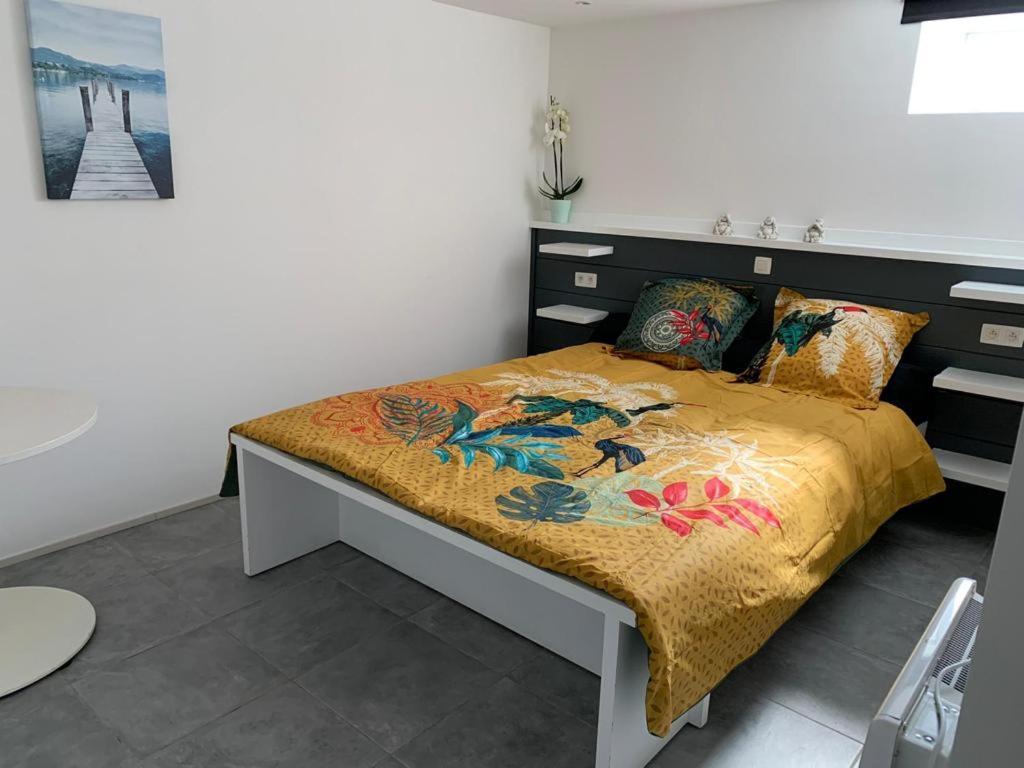 Villers-la-Ville Appartement 5 Personnes Avec Acces Piscine Et Jacuzzi מראה חיצוני תמונה